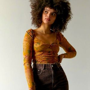 BRANDNEW urban outfitters Juliana Crepe Cutout Cropped Top